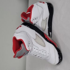 Air Jordan 5 retro fire red basketball red youth 13